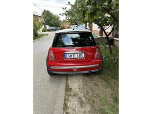 MINI MINI COOPER 1.6 R50