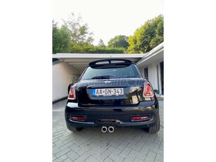 MINI MINI COOPER 2.0 SD