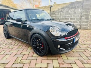 MINI MINI John Cooper Works 1.6