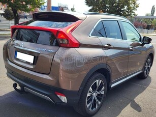 MITSUBISHI ECLIPSE CROSS 1.5 T-MIVEC Intense 2WD CVT