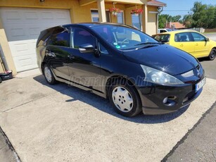 MITSUBISHI GRANDIS 2.4 Comfort