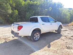 MITSUBISHI L 200 Pick Up 2.5 D DC Intense Plus A T