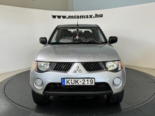 MITSUBISHI L 200 Pick Up 2.5 TD DC Intense magyarországi. vonóhorog. kapcsolható összkerékhajtás. 8 kerék