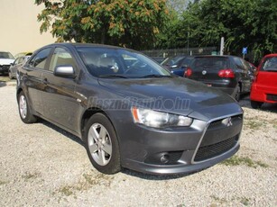 MITSUBISHI LANCER 1.5 Inform