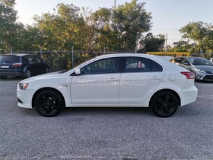 MITSUBISHI LANCER 1.5 Invite SPORTBACK