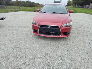 MITSUBISHI LANCER 1.5 Invite sportback