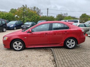 MITSUBISHI LANCER Sportback 1.8 Instyle MAGYARRENDSZÁMOS-MEGKÍMÉLT-GYÁRI KULCSOK