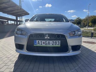 MITSUBISHI LANCER Sportback 1.8 Invite CVT Automata váltó vezetett szervízkönyves 175.000km