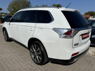 MITSUBISHI OUTLANDER 2.2 DI-D Instyle Navi 4WD Megkímélt állapotban.4x4 hajtással!!