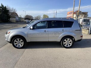 MITSUBISHI OUTLANDER 2.2 DI-D Instyle (RENDSZERESEN KARBANTARTOTT-BŐR BELSŐ-KEYLESS-GO)