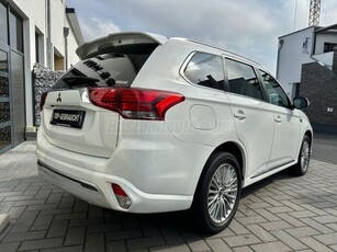 MITSUBISHI OUTLANDER 2.4 PHEV Elegance 4WD CVT AKÁR 3 ÉV GARANCIA