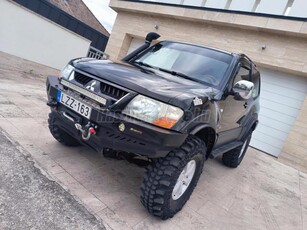 MITSUBISHI PAJERO 3.2 DI MT Dakar (Automata) MINDEN ÁTALAKÍTÁS A FORGALMIBA BEJEGYEZVE!!!AUTÓ BESZÁMÍTÁS LEHETSÉGES!!!