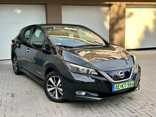 NISSAN LEAF Acenta 40kWh (Automata) 12/12 PÁLCÁS AKKSI-HOLTTÉRFIGYELŐ-TÁBLAFELISMERŐ-TÁV.TARTÓ TEMPOMAT-LDA RENDSZER