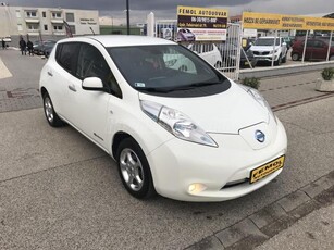 NISSAN LEAF (Automata) S-mentes! Végig Sz.könyv! 44.081 Km.!