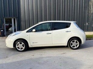 NISSAN LEAF Tekna 24 kWh (Automata) Friss szervíz. Magánszemélytől