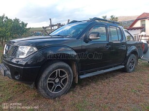 NISSAN NAVARA 4WD Double 2.5D LE (Automata)