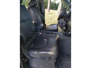 NISSAN NAVARA 4WD Double 2.5D Platinum (Automata)