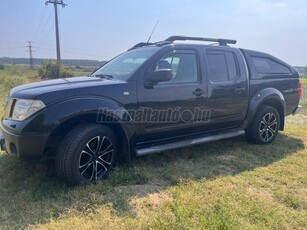 NISSAN NAVARA 4WD Double 2.5D SE (Automata)