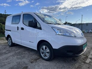 NISSAN NV200 e-NV 200 Professional 40 kWh (Automata) 5 ajtós. 109 LE)