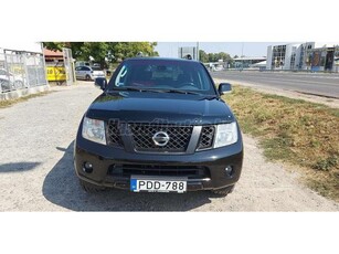 NISSAN PATHFINDER 2.5 Tdi LE