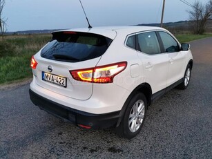 NISSAN QASHQAI 1.2 DIG-T Acenta