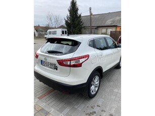 NISSAN QASHQAI 1.2 DIG-T Tekna