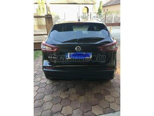 NISSAN QASHQAI 1.3 DIG-T Acenta + desing változat magánszemélytől