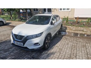 NISSAN QASHQAI 1.3 DIG-T N-Connecta DCT