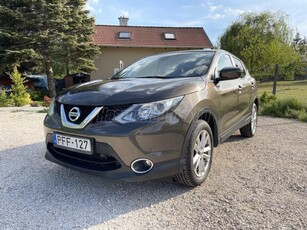 NISSAN QASHQAI 1.6 dCi Tekna Xtronic