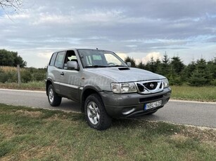 NISSAN TERRANO 3.0 DI Elegance