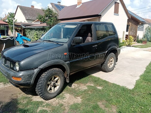 NISSAN TERRANO II 2.7 TDI S