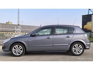 OPEL ASTRA 1.6 Enjoy Klíma.tempomat.gyári alu.újszerű 4 évszakos gumik!