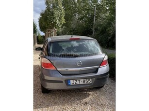 OPEL ASTRA H 1.4 Cosmo