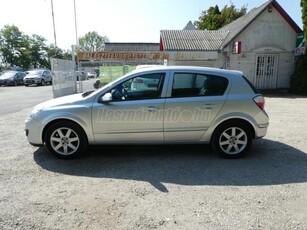 OPEL ASTRA H 1.4 Elegance