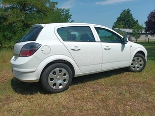 OPEL ASTRA H 1.6 Classic III Magyarországi. 151.371 km. működő klíma!!!