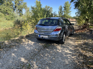 OPEL ASTRA H 1.6 Elegance