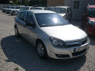 OPEL ASTRA H 1.6 Essentia