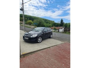 OPEL ASTRA H 1.6 Essentia