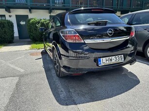 OPEL ASTRA H 1.6 GTC Cosmo