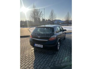 OPEL ASTRA H 1.8 Cosmo