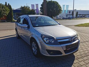 OPEL ASTRA H Caravan 1.4 Essentia Szervízkönyv