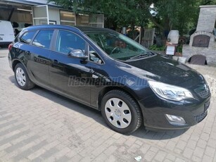 OPEL ASTRA J 1.4 Enjoy