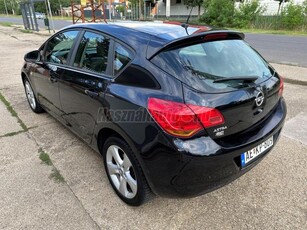 OPEL ASTRA J 1.4 Selection EDITION