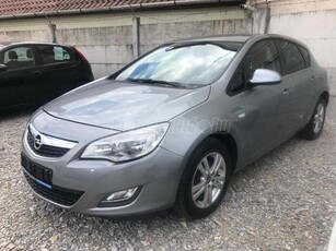 OPEL ASTRA J 1.4 Sport