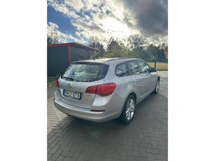 OPEL ASTRA J 1.6 CDTI Start-Stop Enjoy