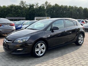 OPEL ASTRA J 1.6 Cosmo EURO6 FACELIFT BENZINES 116 LÓERŐS VÉGIG VEZETETT SZERVIZKÖNYV