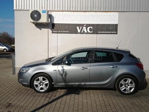 OPEL ASTRA J 1.6 Enjoy