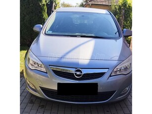 OPEL ASTRA J 1.6 Enjoy