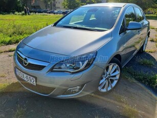 OPEL ASTRA J 1.6 Enjoy (Automata)