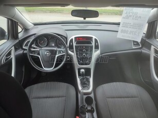 OPEL ASTRA J 1.6 Enjoy